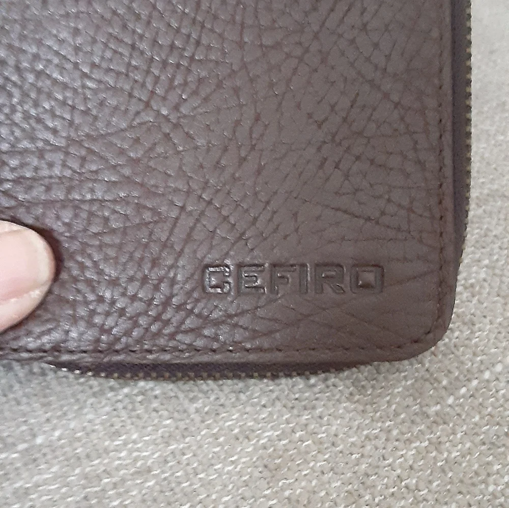 Cefiro discover elegance